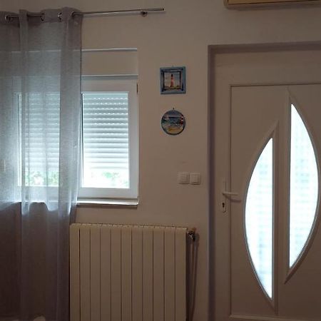 Apartments Matic 오미살즈 외부 사진